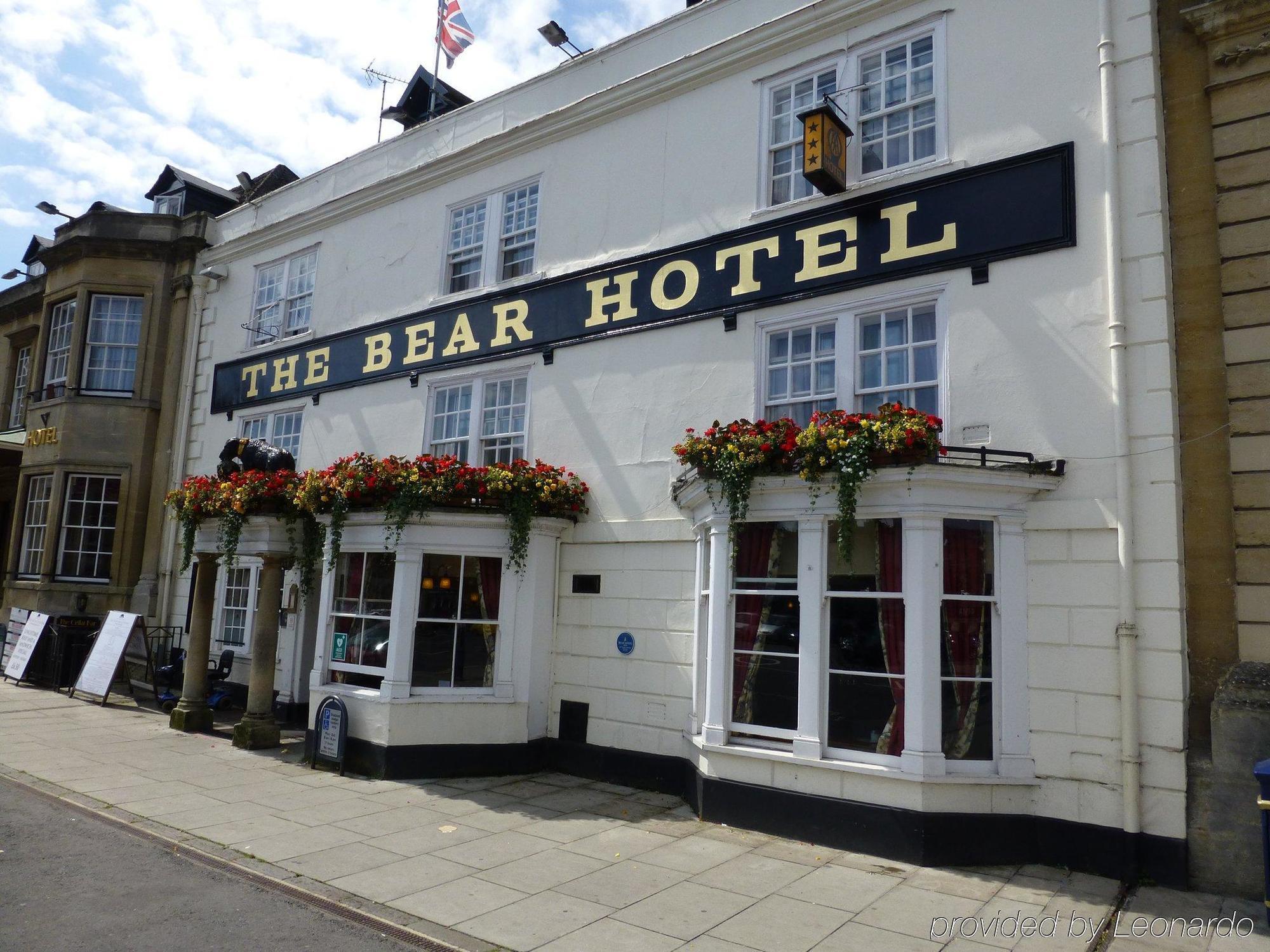 The Bear Hotel Bath Buitenkant foto